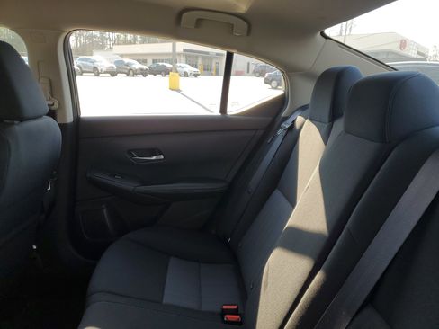 Used 2023 Nissan Sentra SV image 10