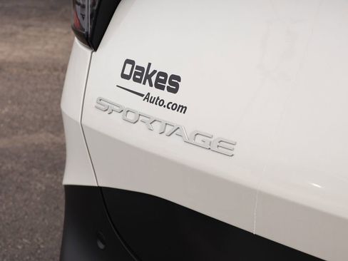 New 2026 Kia Sportage EX image 8