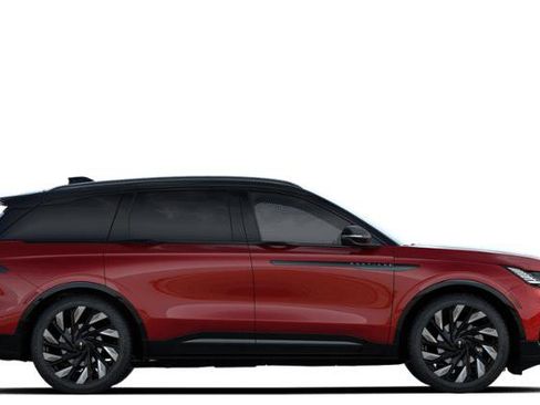 New 2026 Lincoln Nautilus Reserve w/ Jet Appearance Package AWD/4WD image 5
