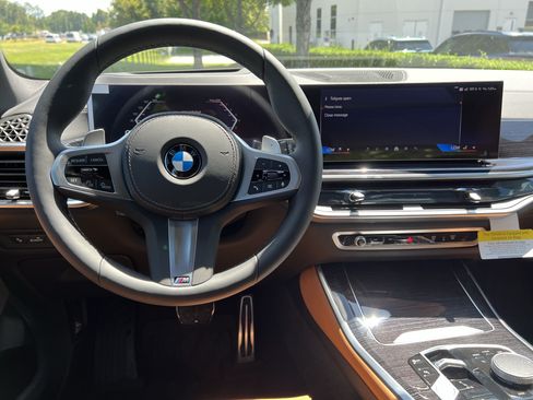 Used 2026 BMW X5 sDrive40i w/ M Sport Package RWD image 19