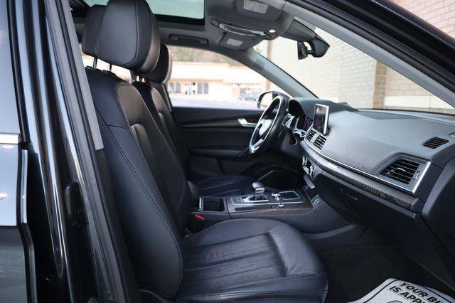 Used 2018 Audi Q5 2.0T Premium Plus w/ Premium Plus Package AWD/4WD image 29