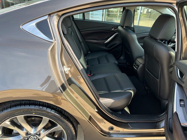Used 2016 MAZDA MAZDA6 Grand Touring w/ GT Technology Package FWD image 32