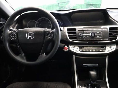 Used 2015 Honda Accord EX image 28