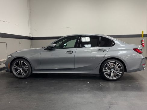 Used 2023 BMW 330i Sedan w/ Driving Assistance Package RWD image 9