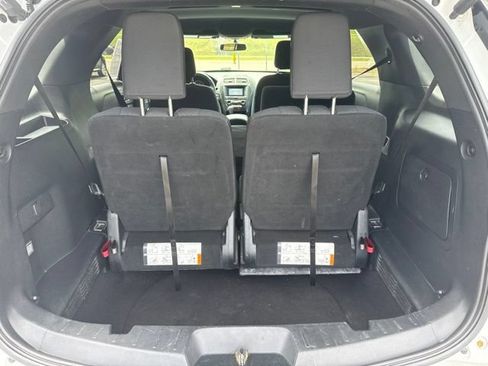 Used 2018 Ford Explorer XLT w/ Equipment Group 201A AWD/4WD image 10