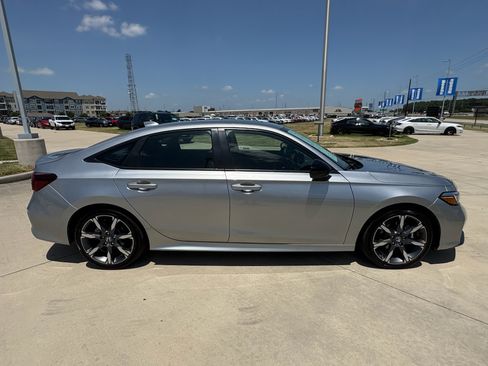 Certified 2026 Honda Civic Sport Touring image 9