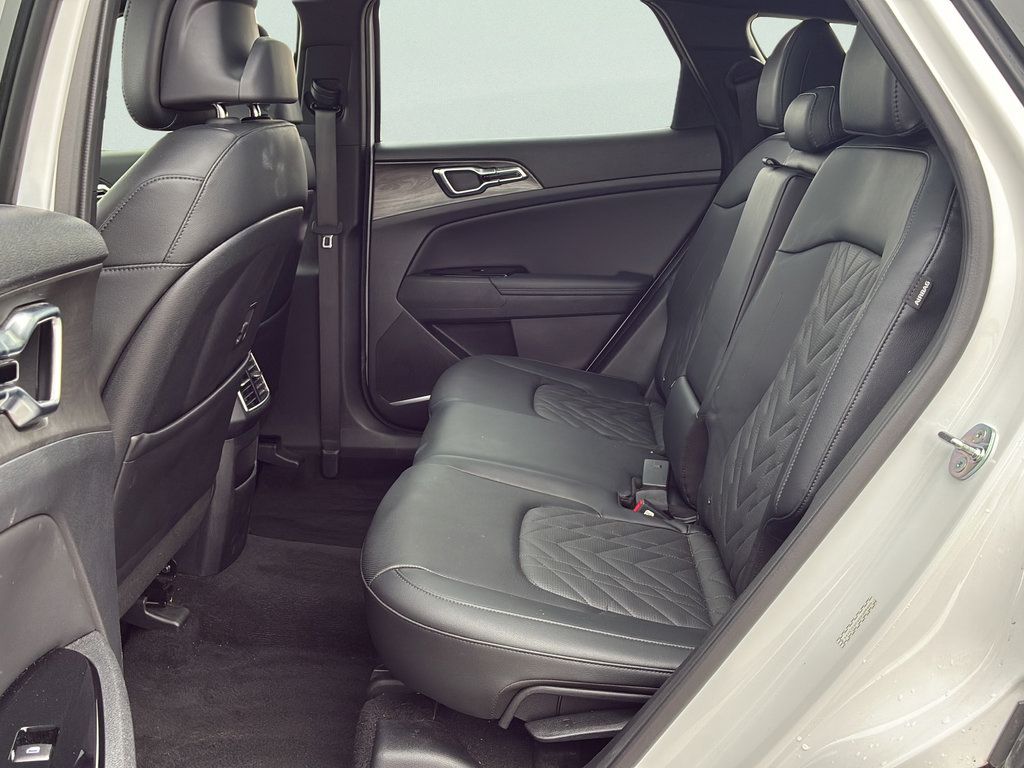Certified 2025 Kia Sportage X-Pro Prestige AWD/4WD image 25