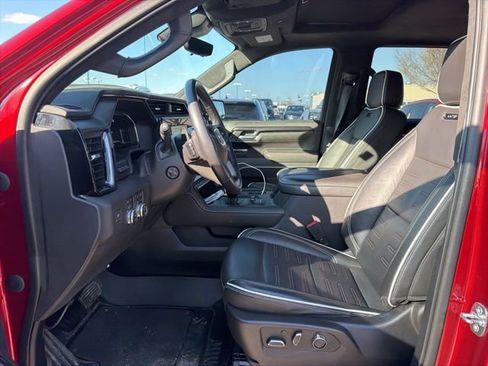 Used 2023 GMC Sierra 1500 AT4X image 15