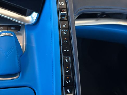 Used 2023 Chevrolet Corvette Stingray Premium Cpe w/ 3LT RWD image 32
