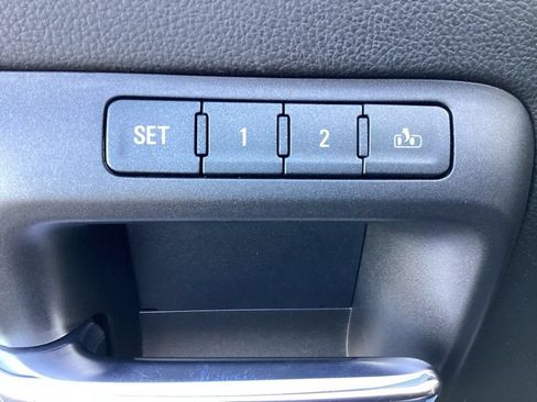 Used 2018 GMC Sierra 1500 SLT AWD/4WD image 31