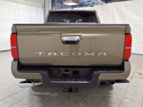 Used 2026 Toyota Tacoma Limited image 8