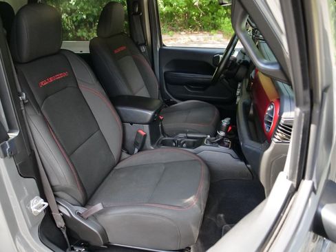 Used 2019 Jeep Wrangler Rubicon AWD/4WD image 44