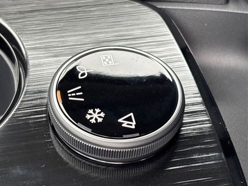 New 2026 Nissan Rogue SV image 29