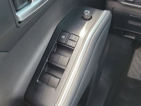 Used 2021 Toyota Highlander XSE FWD image 20