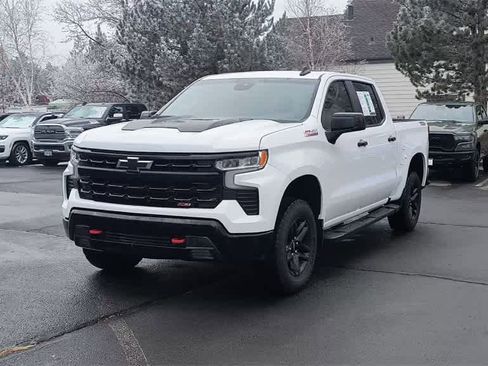 Used 2024 Chevrolet Silverado 1500 LT Trail Boss w/ Protection Package image 4