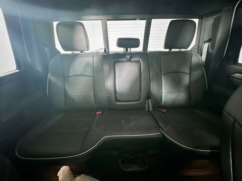 New 2025 RAM 2500 Limited image 10