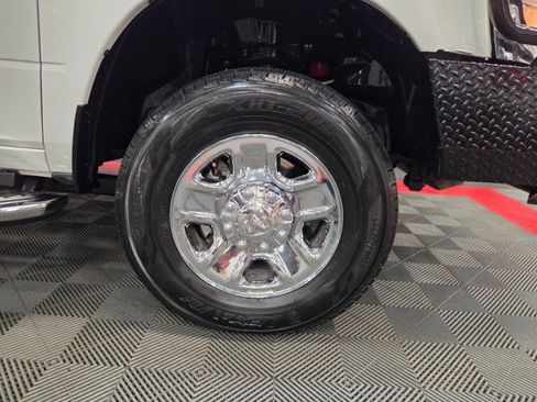 Used 2023 RAM 3500 Tradesman w/ Towing Technology Group AWD/4WD image 85