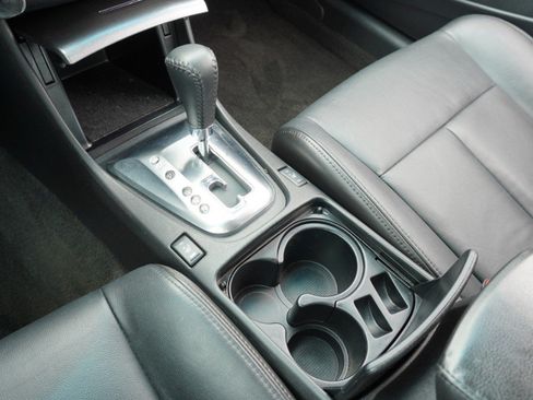 Used 2011 Nissan Altima 3.5 SR w/ 3.5SR Premium Pkg FWD image 19
