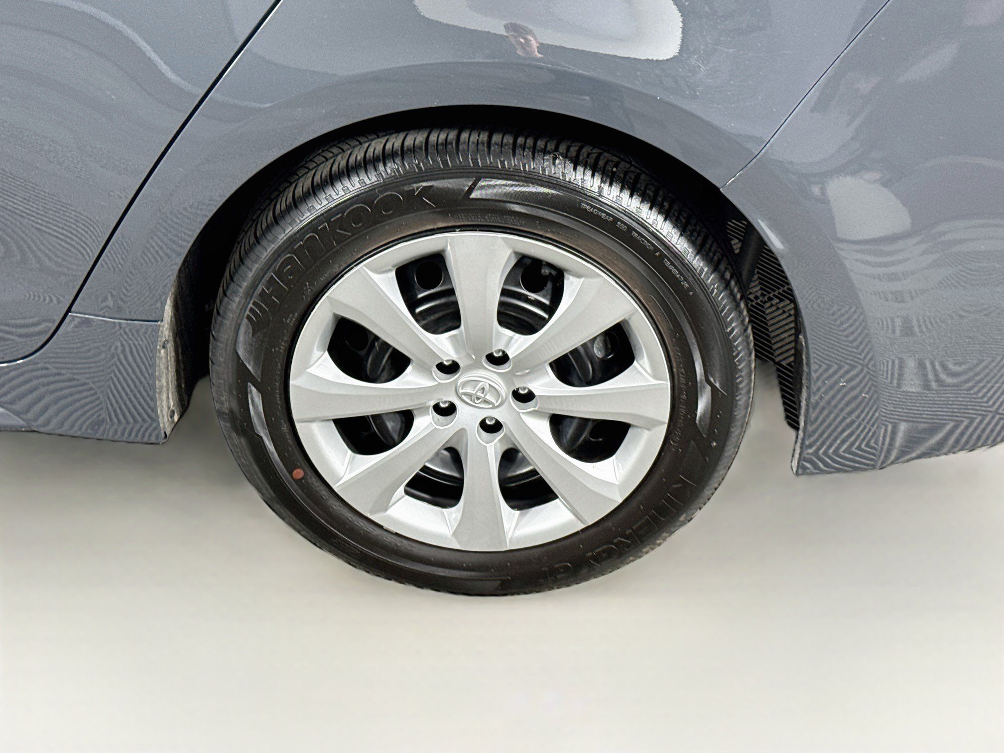 Certified 2024 Toyota Corolla LE FWD image 9