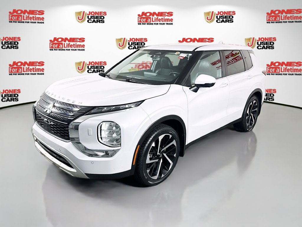 Used 2024 Mitsubishi Outlander SE Black Edition AWD/4WD image 13