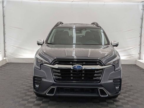 Used 2023 Subaru Ascent Touring image 9