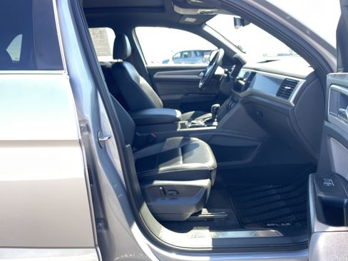 Used 2021 Volkswagen Atlas Cross Sport SEL w/ Cross Sport MDO Package AWD/4WD image 26