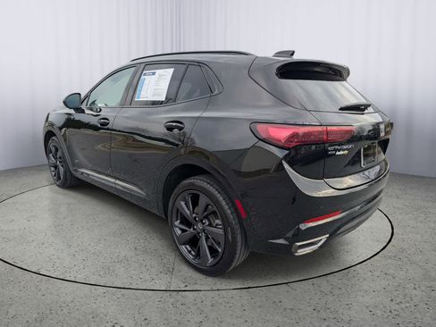 Certified 2025 Buick Envision Sport Touring image 4