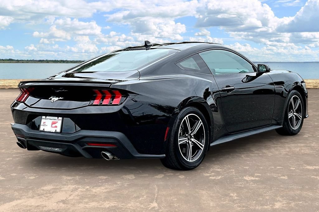 Used 2024 Ford Mustang Premium RWD image 4
