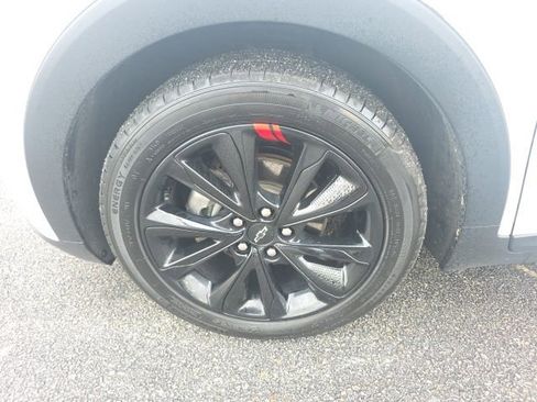 Used 2023 Chevrolet Bolt EUV Premier w/ Sun & Sound Package image 7