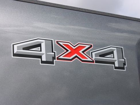 Used 2025 Ford F250 XLT image 18