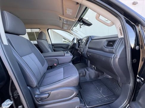 Certified 2022 Nissan Titan S w/ S Utility Package image 21
