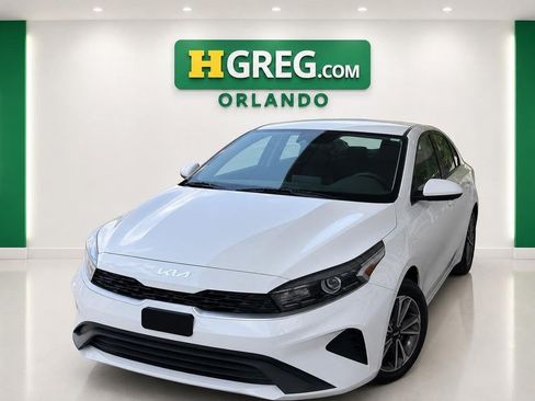Used 2022 Kia Forte LXS FWD image 4