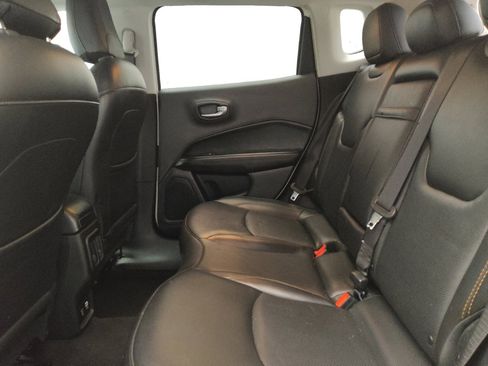 Used 2019 Jeep Compass Limited w/ Safety & Security Group image 18