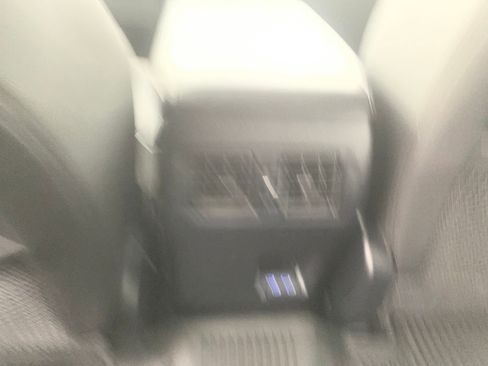 Used 2023 Toyota 4Runner SR5 Premium image 28