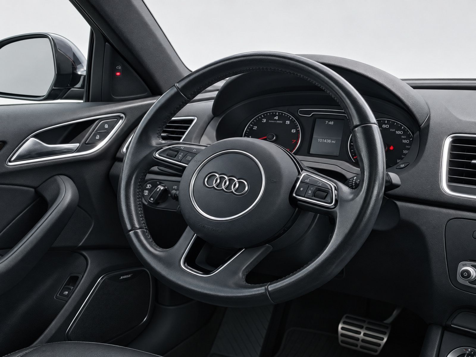 Used 2015 Audi Q3 2.0T Prestige w/ Prestige Package AWD/4WD image 24