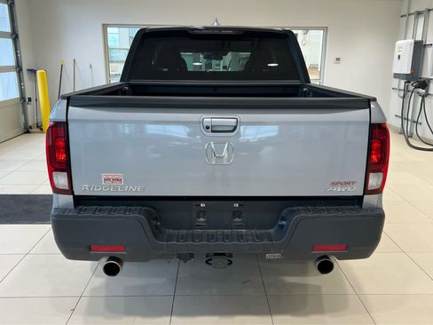 Used 2023 Honda Ridgeline Sport image 6