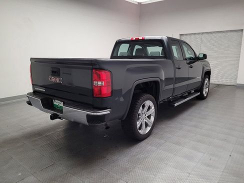 Used 2018 GMC Sierra 1500 2WD Double Cab image 9