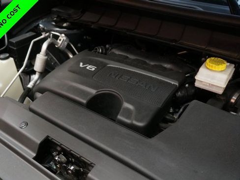 Used 2022 Nissan Pathfinder Platinum w/ Cargo Package image 69