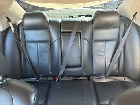 Used 2009 Chrysler 300 Touring image 23