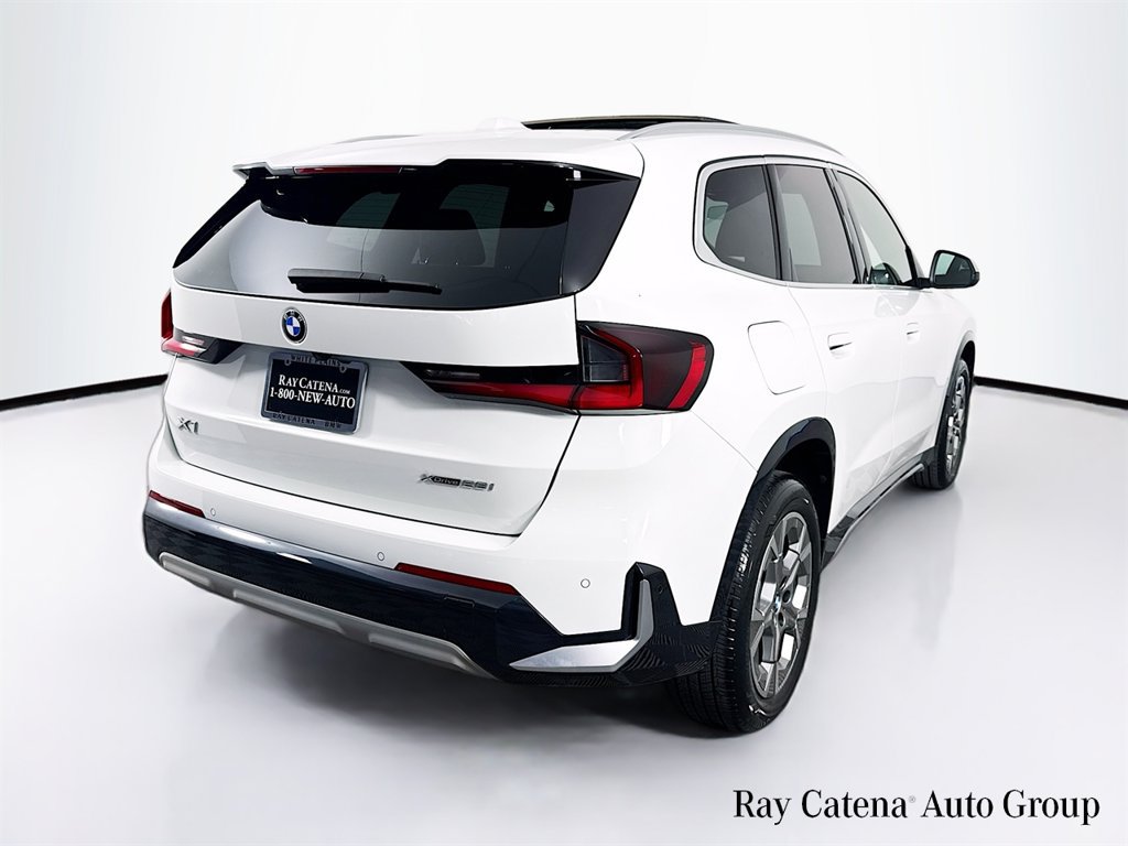 Used 2023 BMW X1 xDrive28i w/ Convenience Package AWD/4WD image 7