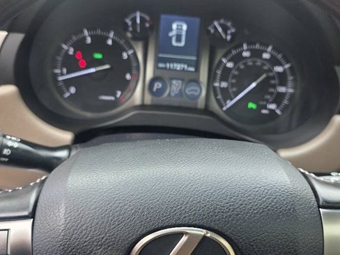 Used 2018 Lexus GX 460 Premium w/ Premium Package AWD/4WD image 19