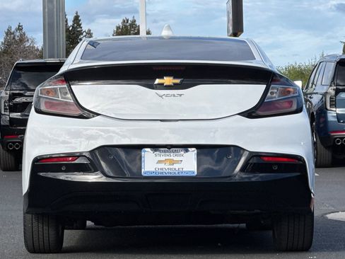 Used 2017 Chevrolet Volt Premier w/ Driver Confidence II Package image 6