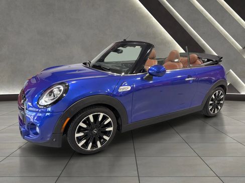 Used 2019 MINI Cooper S w/ Driver Assistance Package FWD image 6