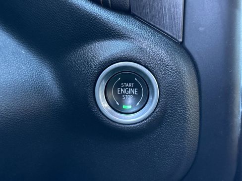 Used 2022 GMC Sierra 3500 AT4 image 23