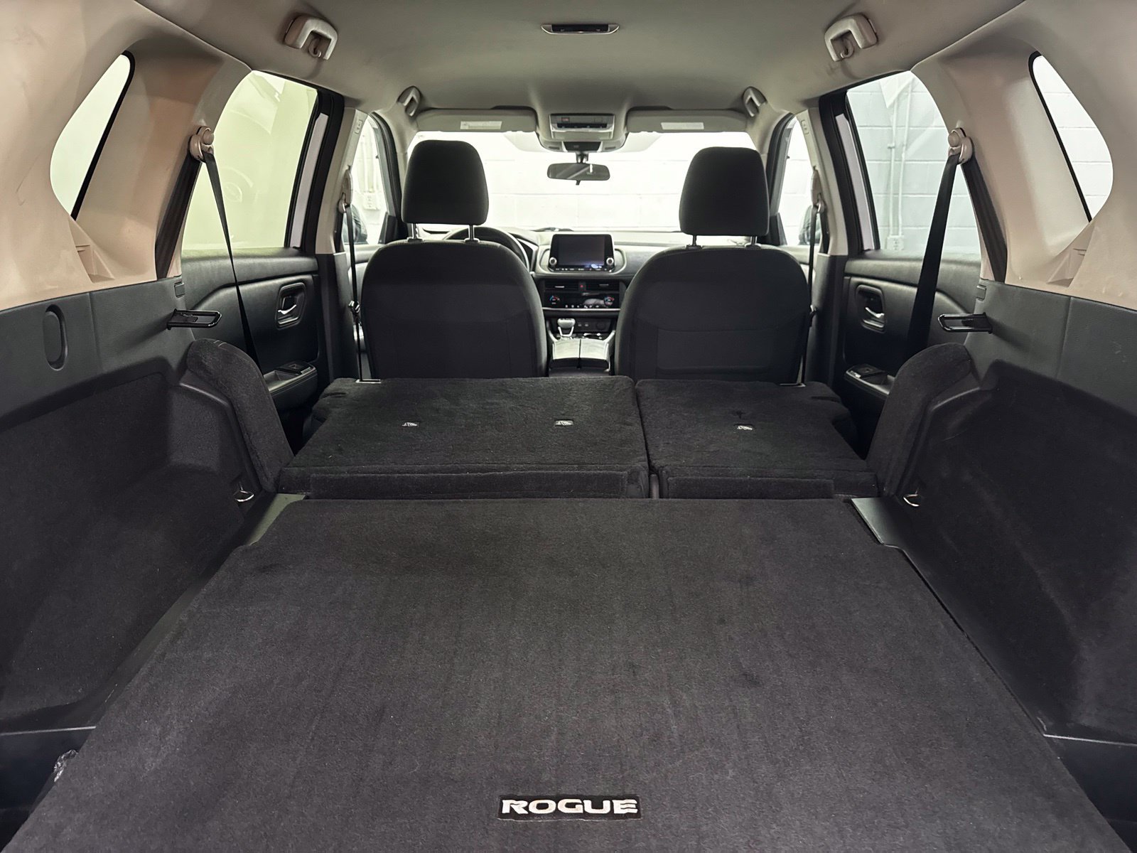 Certified 2024 Nissan Rogue SV AWD/4WD image 39