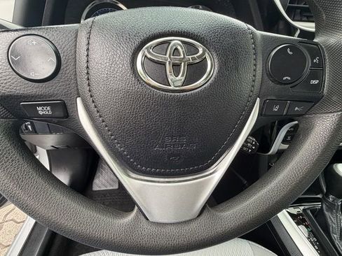 Used 2019 Toyota Corolla LE FWD image 23