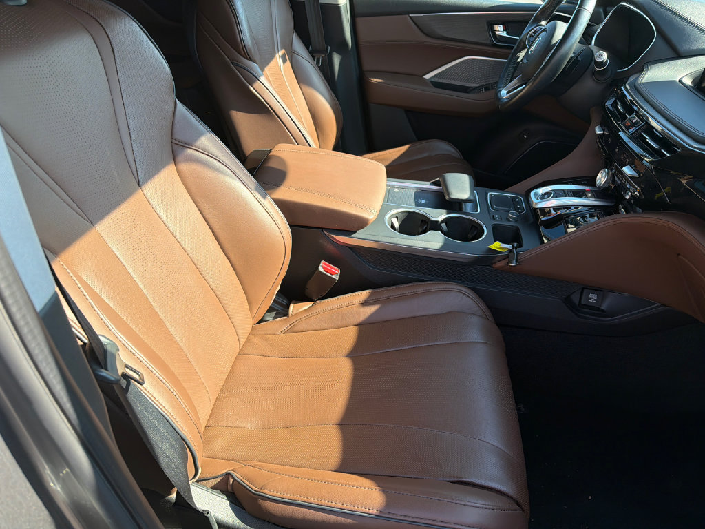 Used 2023 Acura MDX w/ Advance Package AWD/4WD image 13