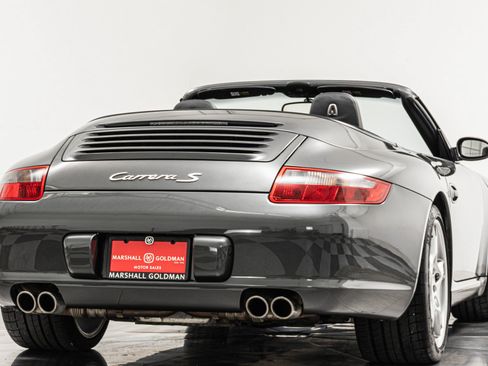 Used 2006 Porsche 911 Carrera S RWD image 9