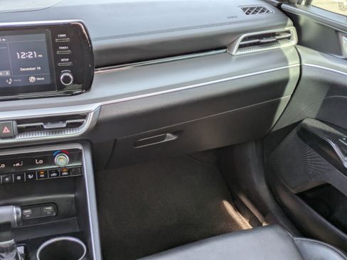 Used 2021 Kia K5 GT-Line image 17