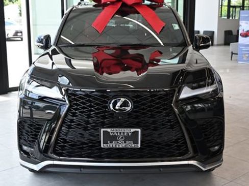 New 2026 Lexus LX 600 F Sport AWD/4WD image 2